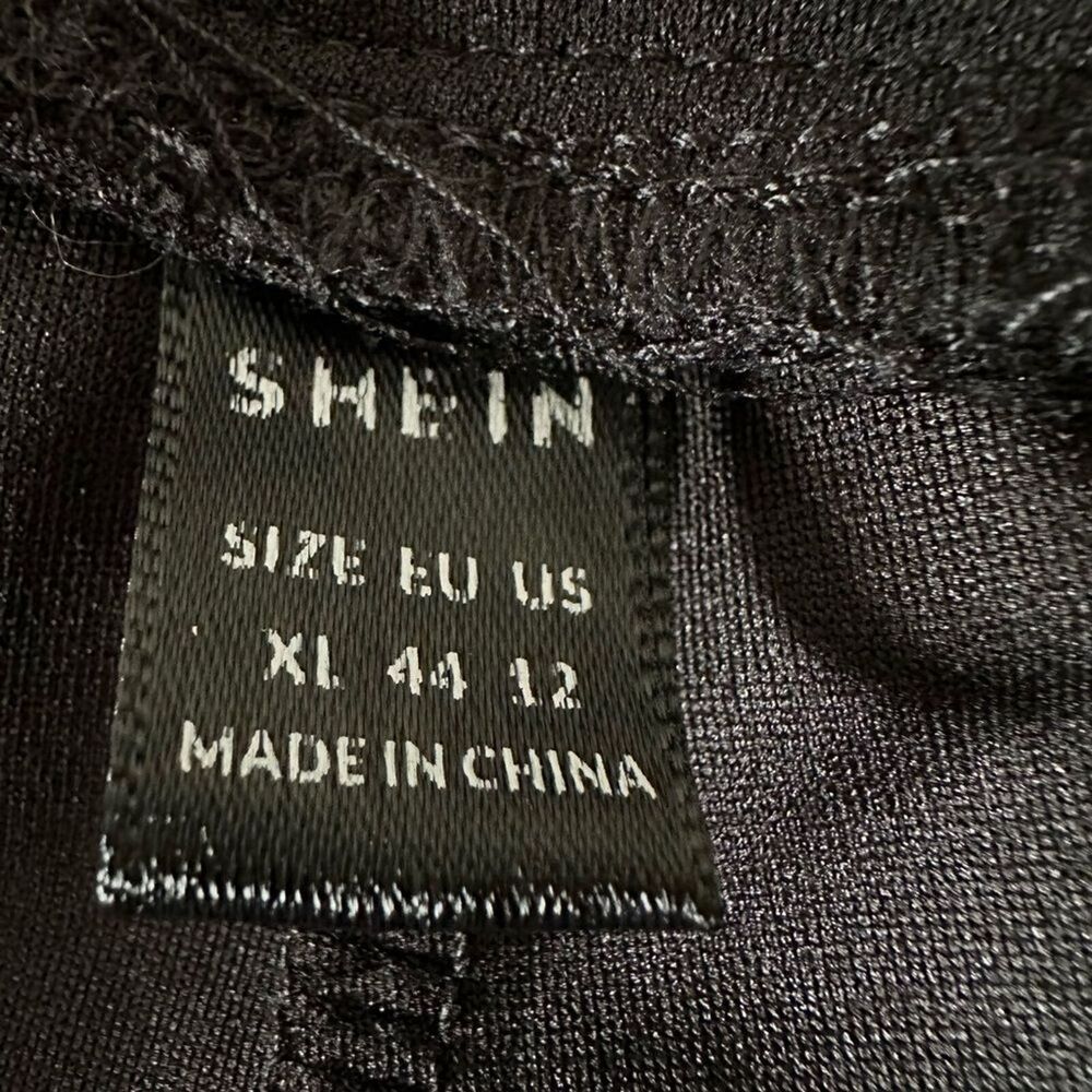 SHEIN Women's Straight Leg Black Flat Front Slip On Elastic Waist Pants Size XL - Picture 3 of 4